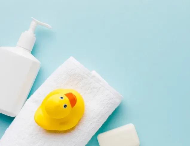 Safe Newborn Bath Time Routine: Tips and Tricks 3 Newborn Bath Time - Newborn Care Essentials